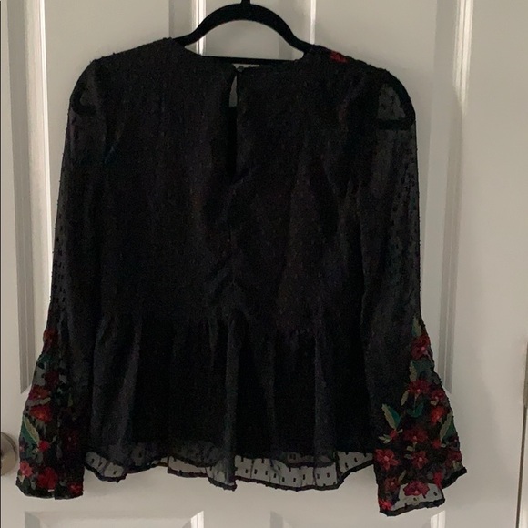 American eagle flower mesh top - Picture 2 of 5